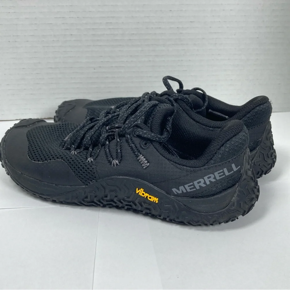 Merrell Trail Glove 7 Women's Sneakers Sz 6 Black Running - Picture 2 of 12